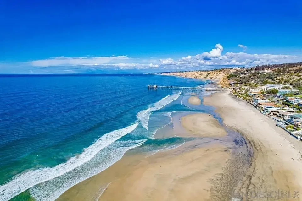 1 Bed 1 Bath Boutique Contemporary Condominium in San Diego, CA