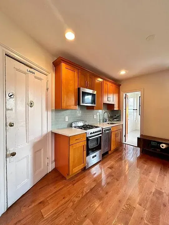 1 Bed 1 Bath Classic Historic Era Home in Brooklyn, NY - 2