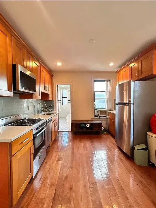 1 Bed 1 Bath Classic Historic Era Home in Brooklyn, NY - 3