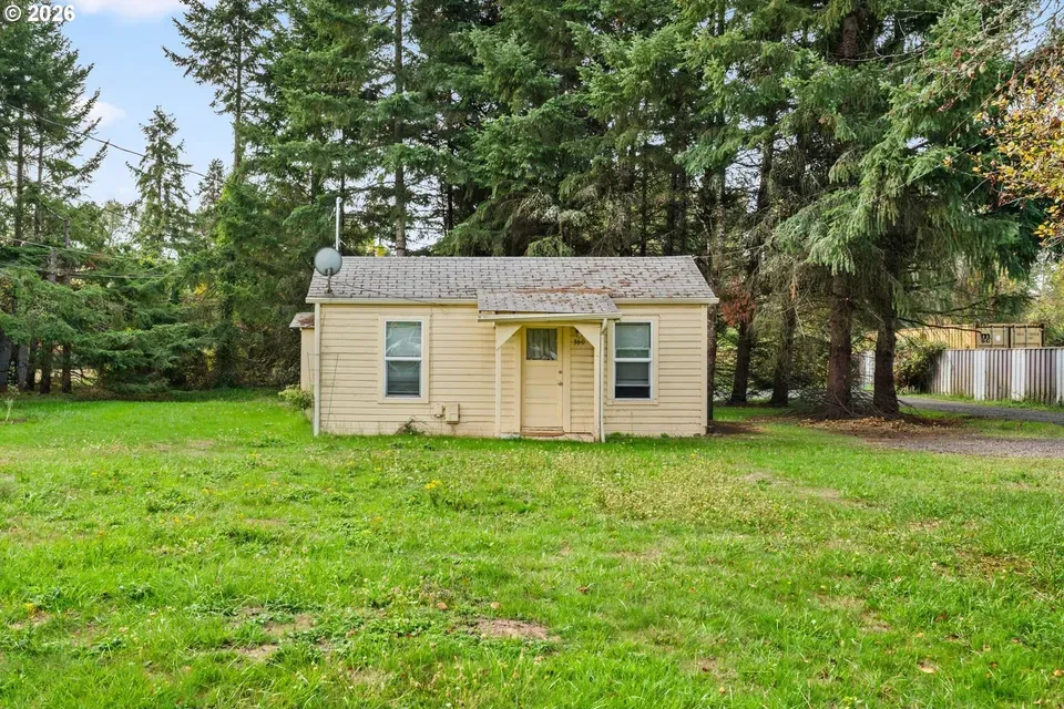 1 Bed 1 Bath Classic Historic Era Home in Corvallis, OR - 1