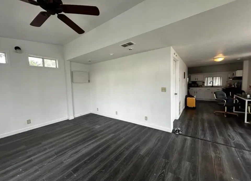 1 Bed 1 Bath Classic Historic Era Home in Kenosha, WI - 5