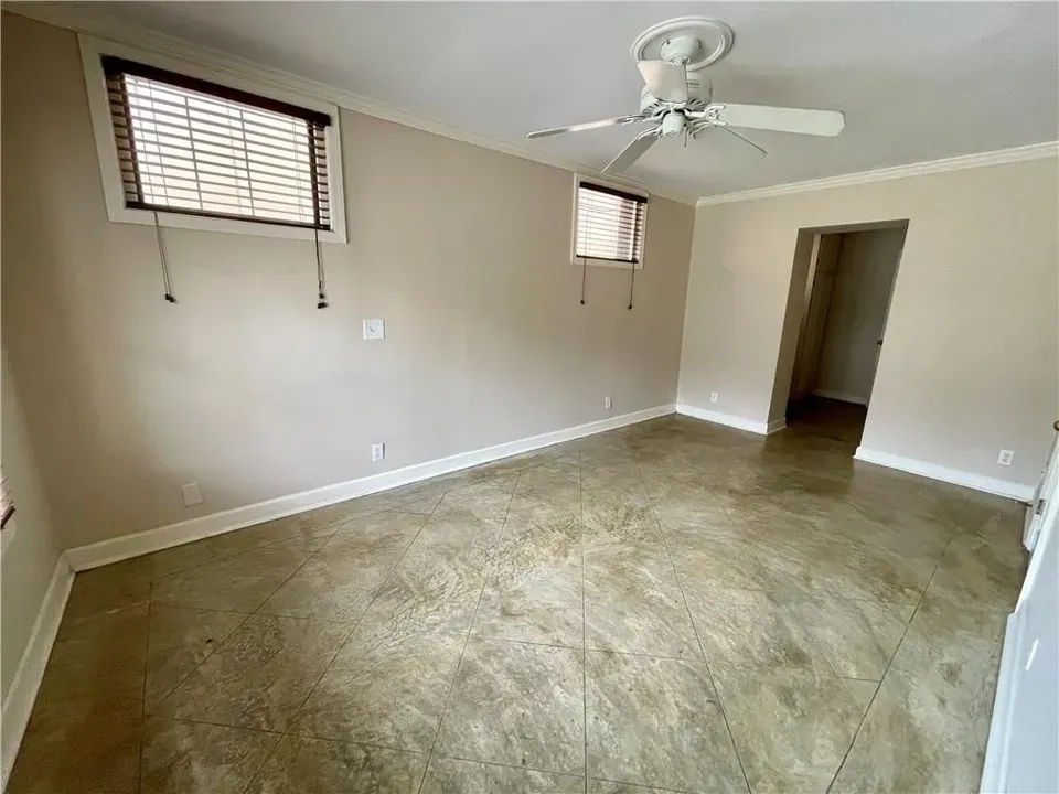 1 Bed 1 Bath Classic Historic Era Home in Mobile, AL - 5