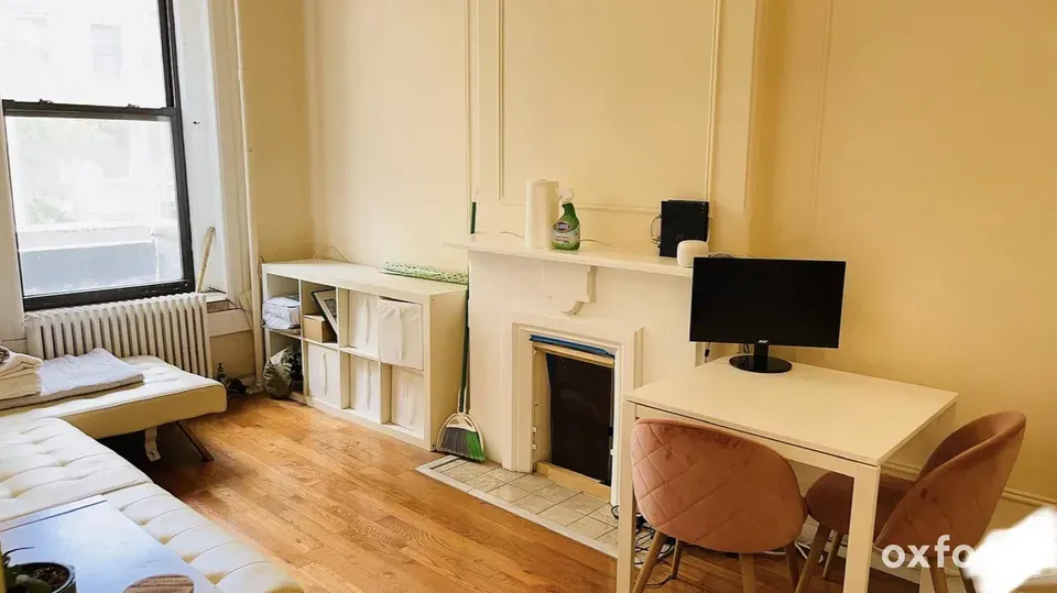 1 Bed 1 Bath Classic Historic Era Home in New York, NY - 1