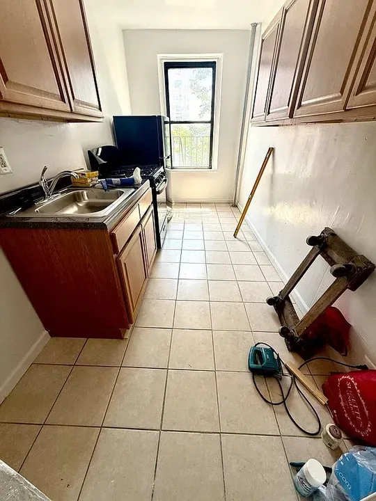 1 Bed 1 Bath Classic Historic Era Home in New York, NY - 3