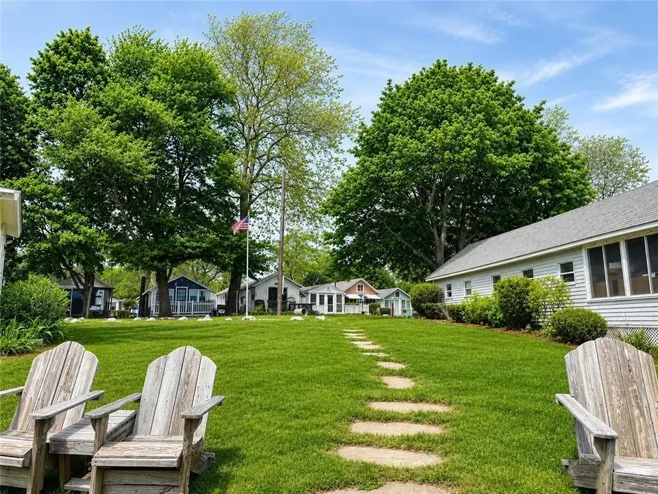 1 Bed 1 Bath Classic Historic Era Home in Warwick, RI - 3