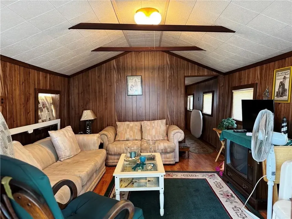 1 Bed 1 Bath Classic Historic Era Home in Warwick, RI - 5
