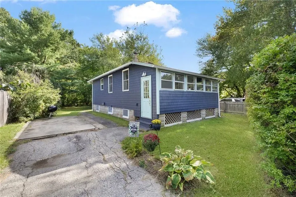 1 Bed 1 Bath Classic Historic Era Home in Warwick, RI