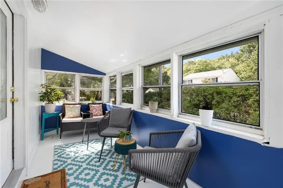 1 Bed 1 Bath Classic Historic Era Home in Warwick, RI - 5