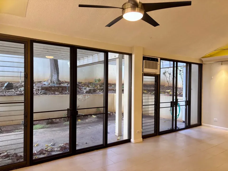 1 Bed 1 Bath Contemporary High-Rise Condo in Honolulu, HI - 4