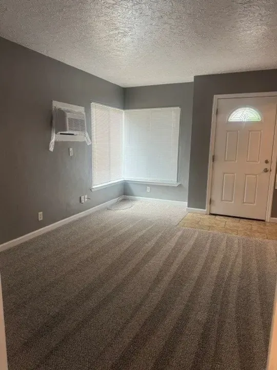 1 Bed 1 Bath Contemporary High-Rise Condo in Modesto, CA - 2