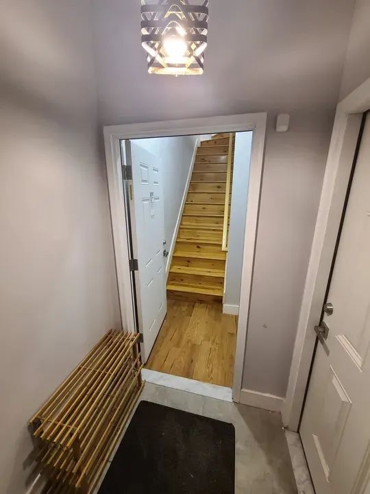 1 Bed 1 Bath Contemporary High-Rise Condo in New York, NY - 2