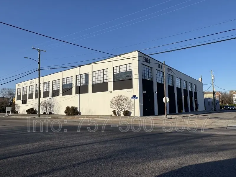 1 Bed 1 Bath Contemporary High-Rise Condo in Norfolk, VA