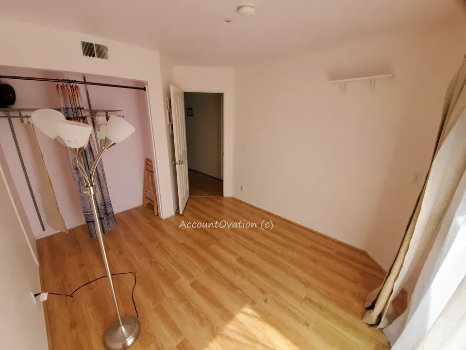 1 Bed 1 Bath Contemporary High-Rise Condo in Oxnard, CA - 1