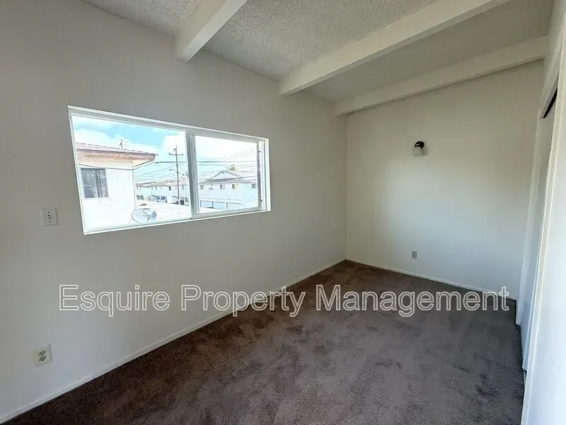 1 Bed 1 Bath Contemporary High-Rise Condo in Oxnard, CA - 5