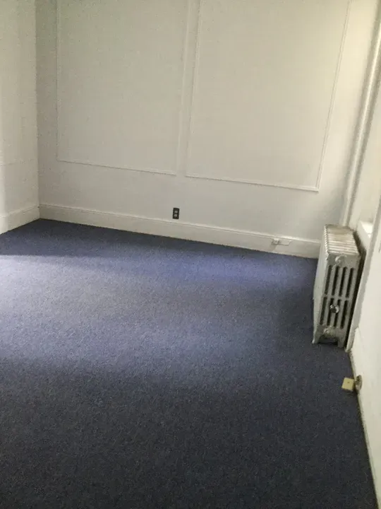 1 Bed 1 Bath Contemporary High-Rise Condo in Queens, NY - 2