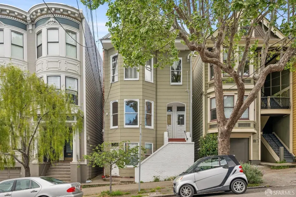 1 Bed 1 Bath Contemporary High-Rise Condo in San Francisco, CA - 5