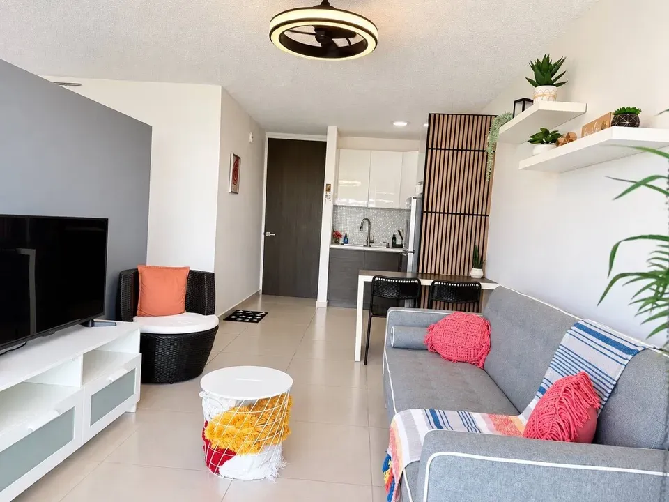 1 Bed 1 Bath Contemporary High-Rise Condo in San Juan, PR - 4