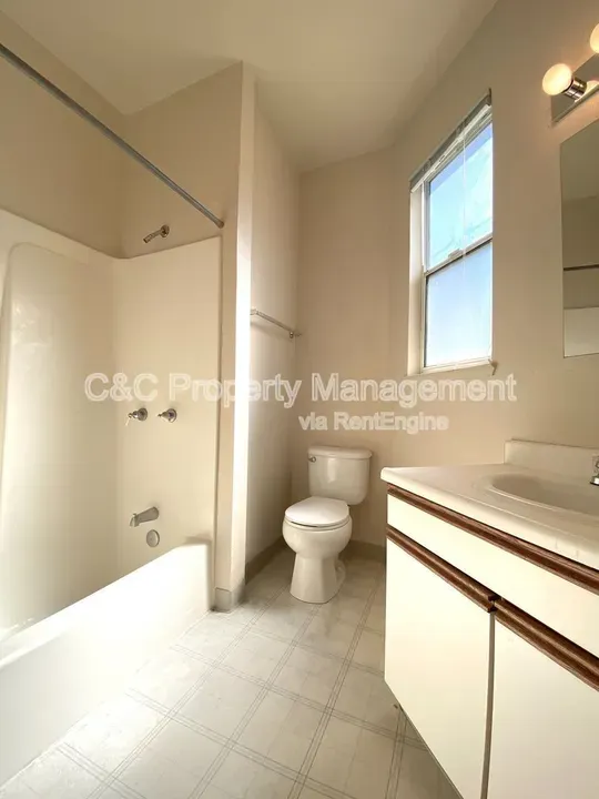 1 Bed 1 Bath Contemporary High-Rise Condo in Santa Cruz, CA - 4