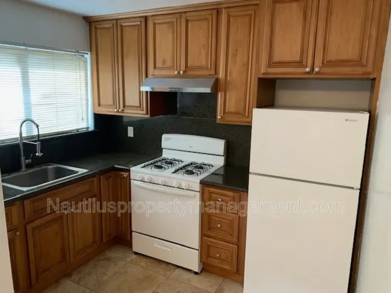 1 Bed 1 Bath Contemporary High-Rise Condo in Santa Cruz, CA - 2