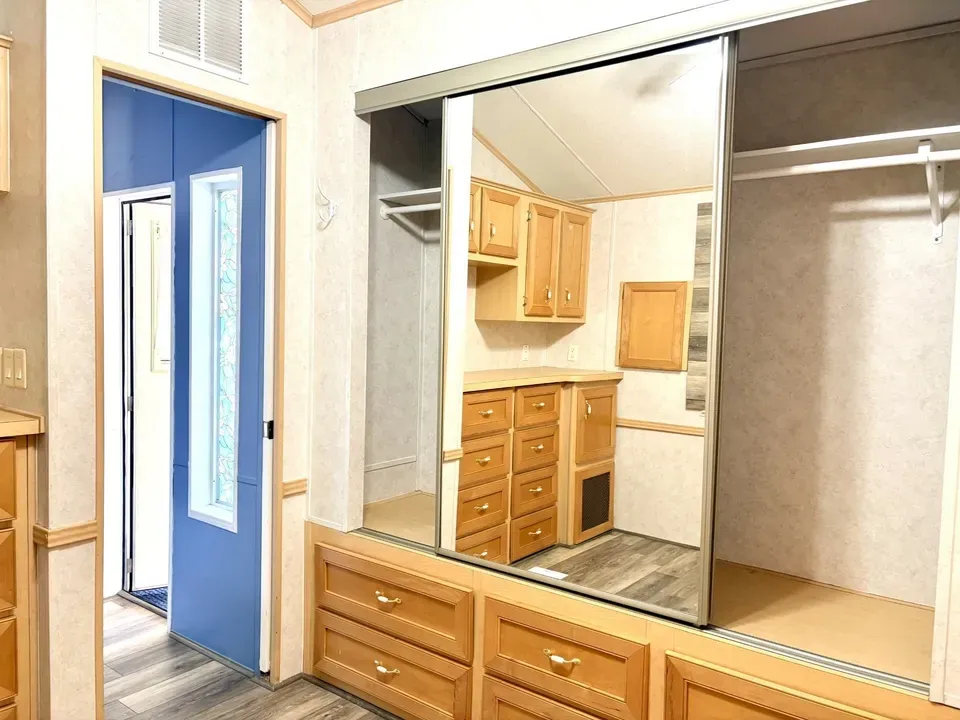 1 Bed 1 Bath Established Contemporary Home in New Braunfels, TX - 4