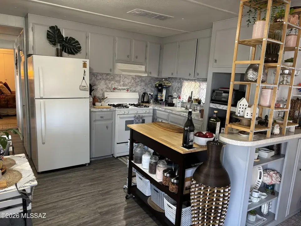 1 Bed 1 Bath Established Mid-Century Residence in Tucson, AZ