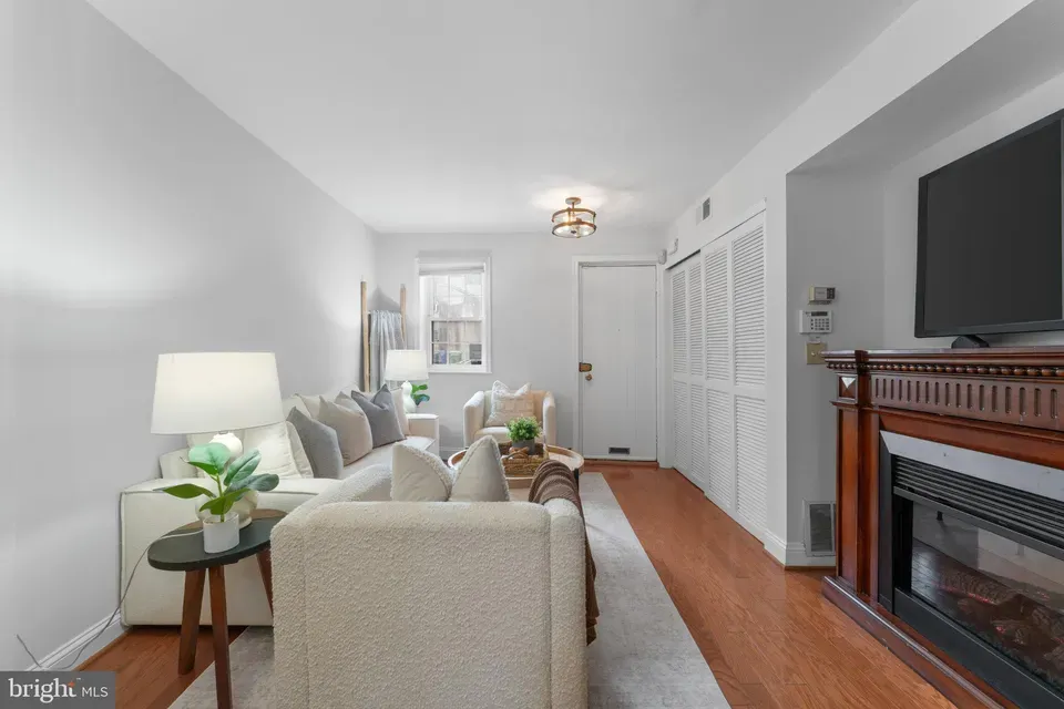 1 Bed 1 Bath Established Multi-Level Townhouse in Baltimore, MD - 4
