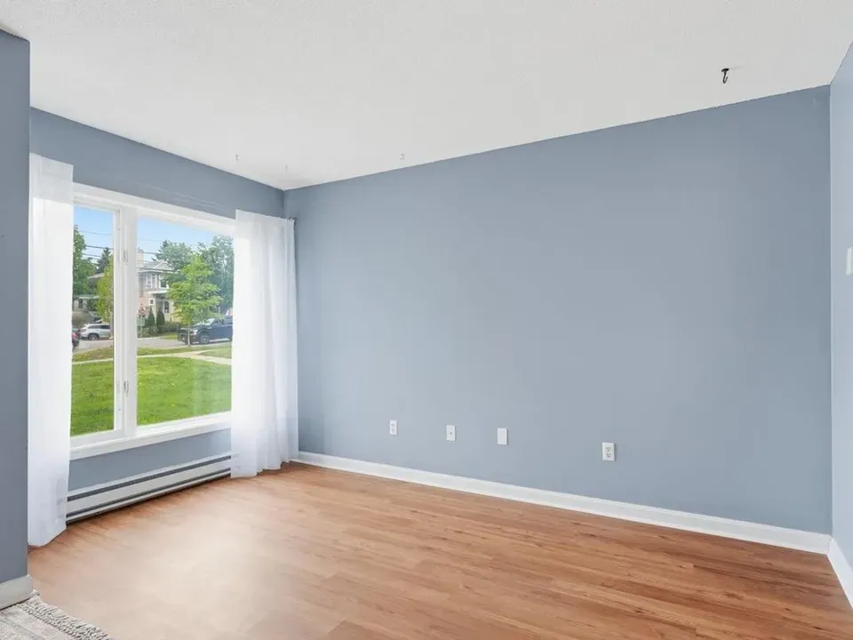 1 Bed 1 Bath Established Multi-Level Townhouse in Burlington, VT - 4