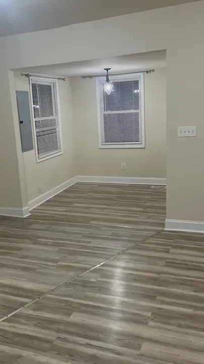 1 Bed 1 Bath Modern Contemporary Residence in Chesapeake, VA - 4