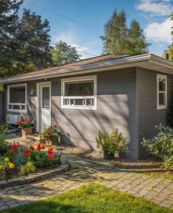 1 Bed 1 Bath Modern Contemporary Residence in Coeur d Alene, ID - 1