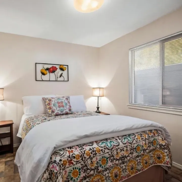 1 Bed 1 Bath Modern Contemporary Residence in Coeur d Alene, ID - 4