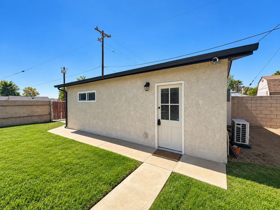 1 Bed 1 Bath Modern Contemporary Residence in Fontana, CA - 1