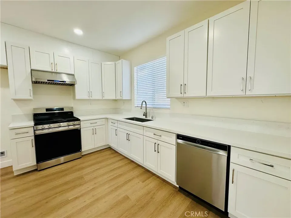 1 Bed 1 Bath Modern Contemporary Residence in Fontana, CA - 5