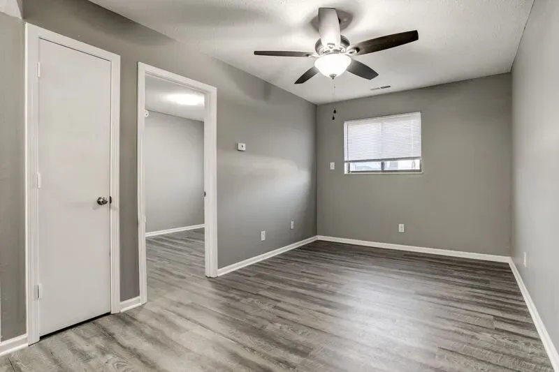 1 Bed 1 Bath Modern Contemporary Residence in Kansas City, KS - 1