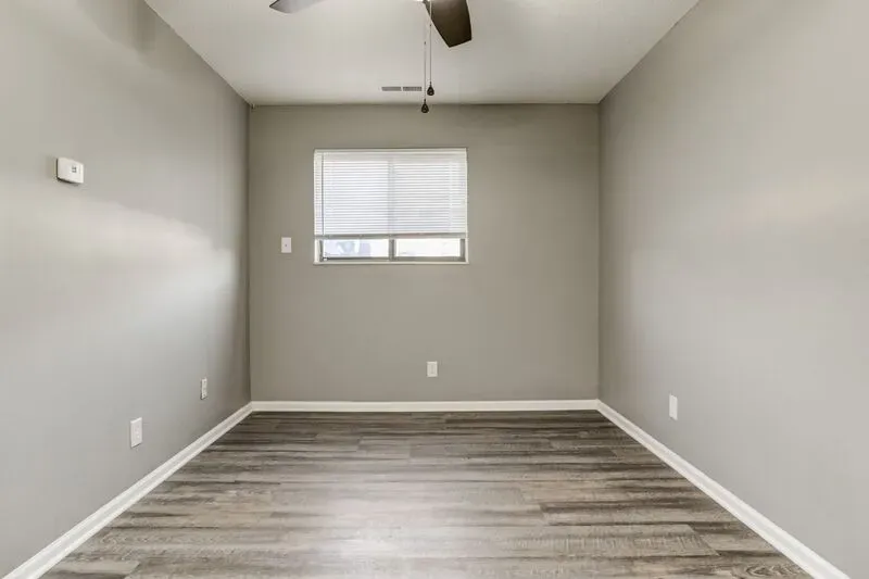 1 Bed 1 Bath Modern Contemporary Residence in Kansas City, KS - 5
