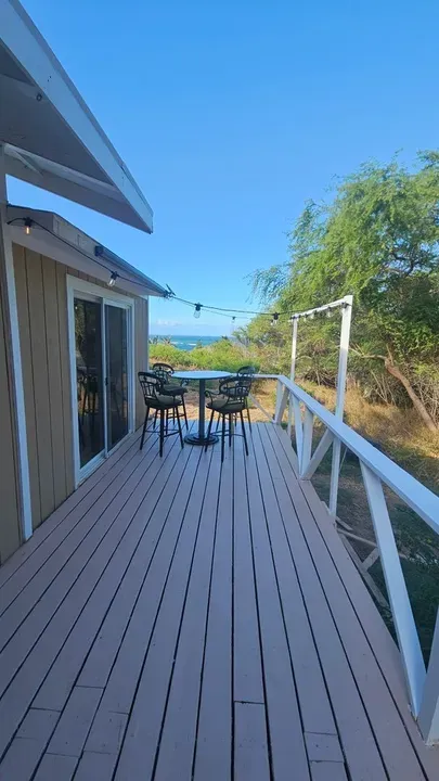 1 Bed 1 Bath Modern Contemporary Residence in Maui, HI - 2