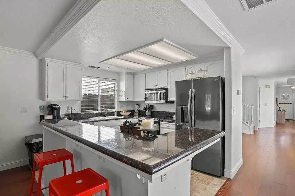 1 Bed 1 Bath Modern Contemporary Residence in Modesto, CA - 1