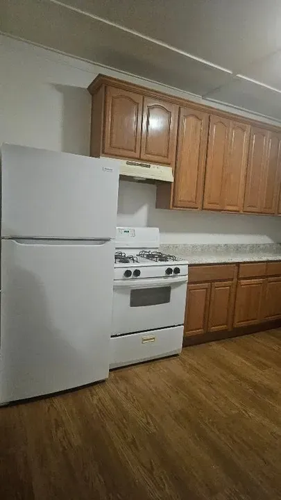 1 Bed 1 Bath Modern Contemporary Residence in Santa Cruz, CA - 4