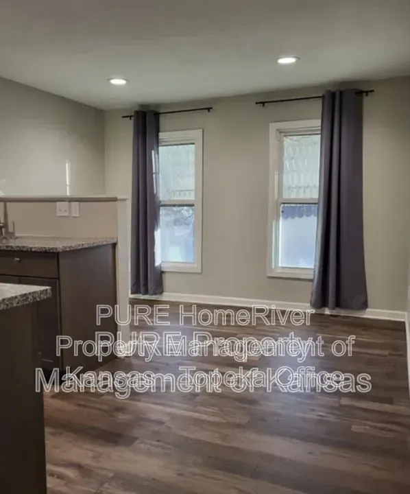 1 Bed 1 Bath Modern Contemporary Residence in Topeka, KS - 5