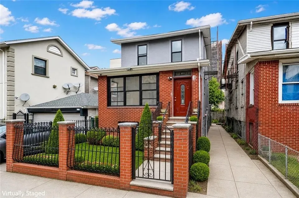1 Bed 1 Bath Multi-Unit Residential Property in Brooklyn, NY