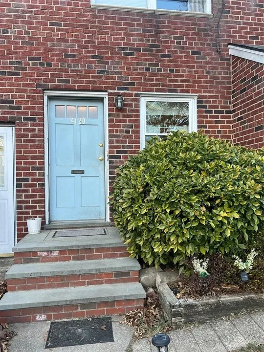 1 Bed 1 Bath Multi-Unit Residential Property in Queens, NY - 2