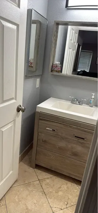 1 Bed 1 Bath Traditional Suburban Family Home in Fontana, CA - 3