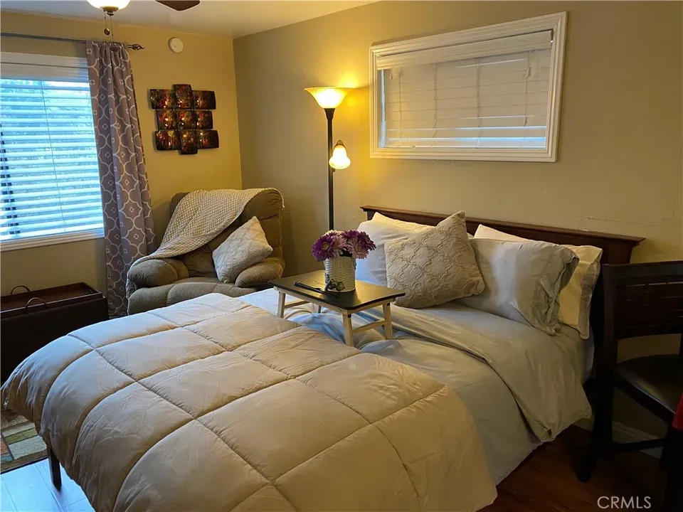 1 Bed 1 Bath Traditional Suburban Family Home in Temecula, CA - 2