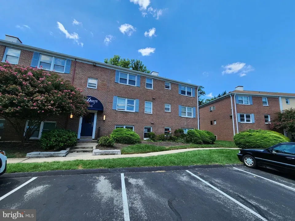 1 Bed 1 Bath Urban Residential Condo in Baltimore, MD - 3