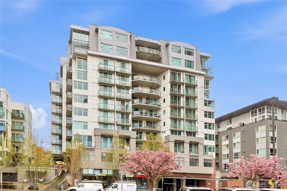 1 Bed 1 Bath Urban Residential Condo in Bellevue, WA - 1