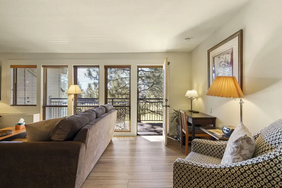 1 Bed 1 Bath Urban Residential Condo in Bend, OR - 5