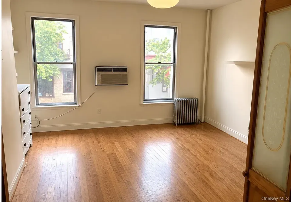 1 Bed 1 Bath Urban Residential Condo in Brooklyn, NY - 4