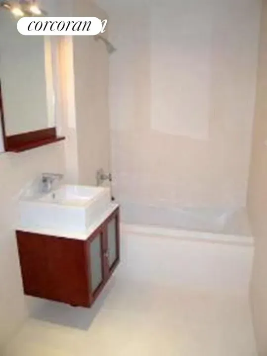 1 Bed 1 Bath Urban Residential Condo in Brooklyn, NY - 5