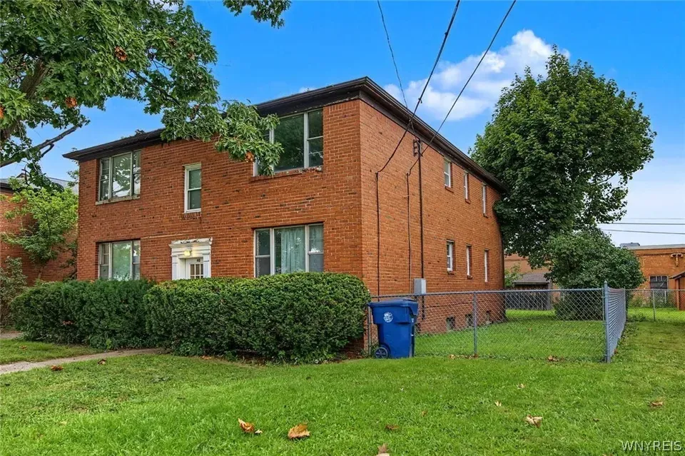 1 Bed 1 Bath Urban Residential Condo in Buffalo, NY - 3