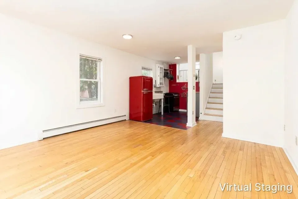 1 Bed 1 Bath Urban Residential Condo in Burlington, VT - 4