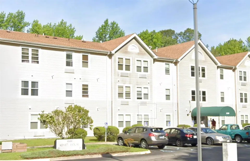 1 Bed 1 Bath Urban Residential Condo in Chesapeake, VA - 2